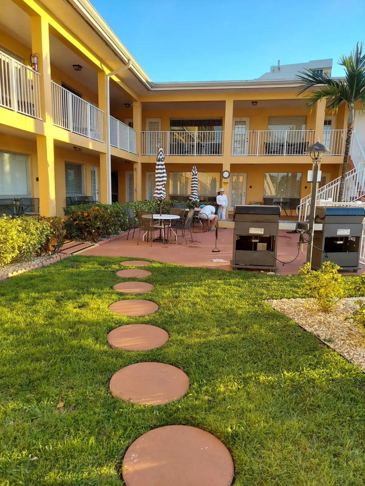 Walk Ways around the property at 605 N Riverside Drive 12A, Pompano Beach