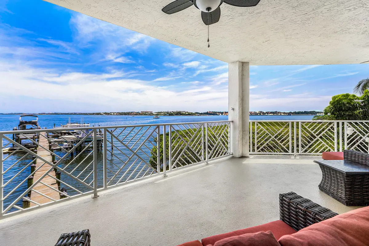 037-309EastOceanAvenue-103-Lantana-FL-33 at 309 E Ocean Avenue 103, Lantana