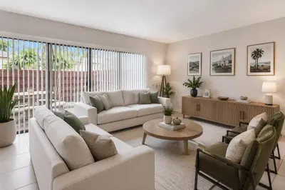3015 Oaktree Lane Unit 277, Hollywood – sold