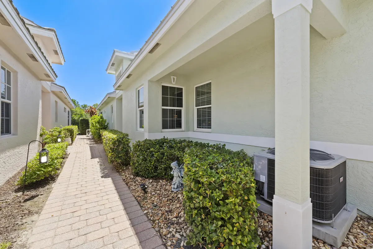 26_04 at 4681 SE Bridgetown Court, Stuart