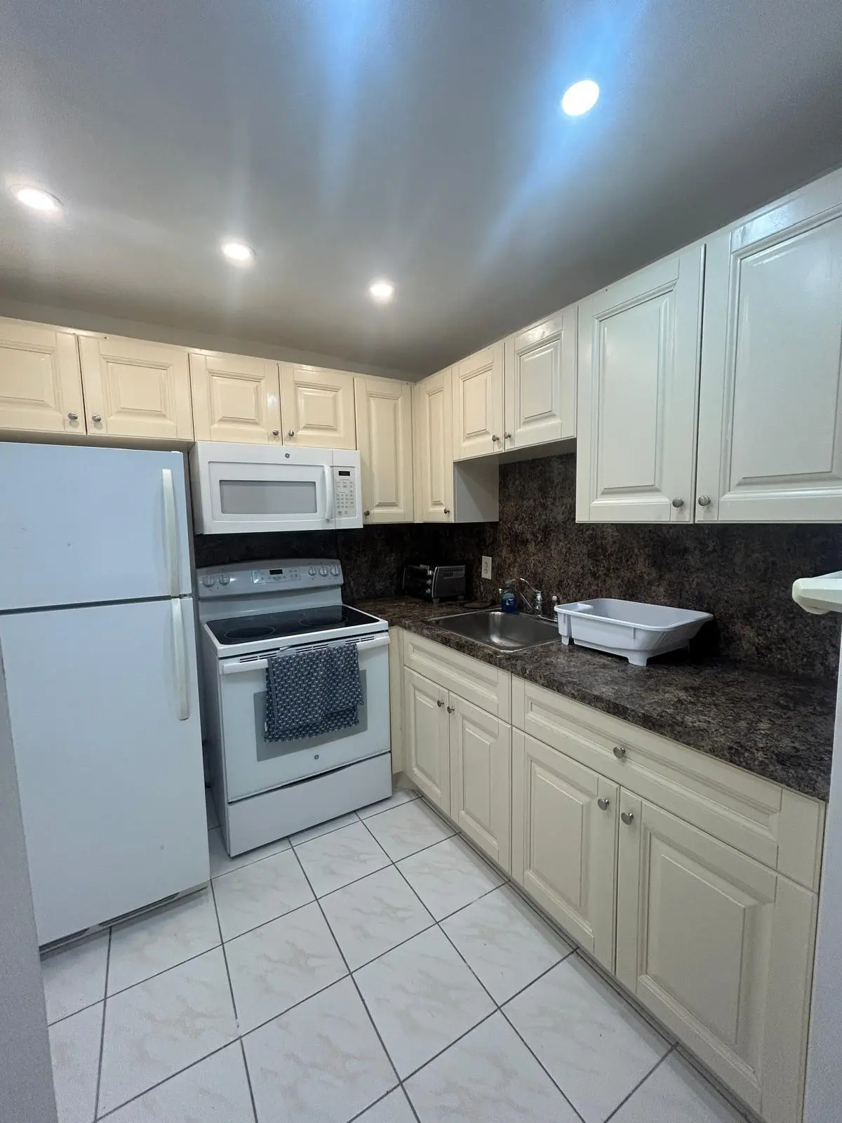 138 Markham G, Deerfield Beach, FL – photo 5