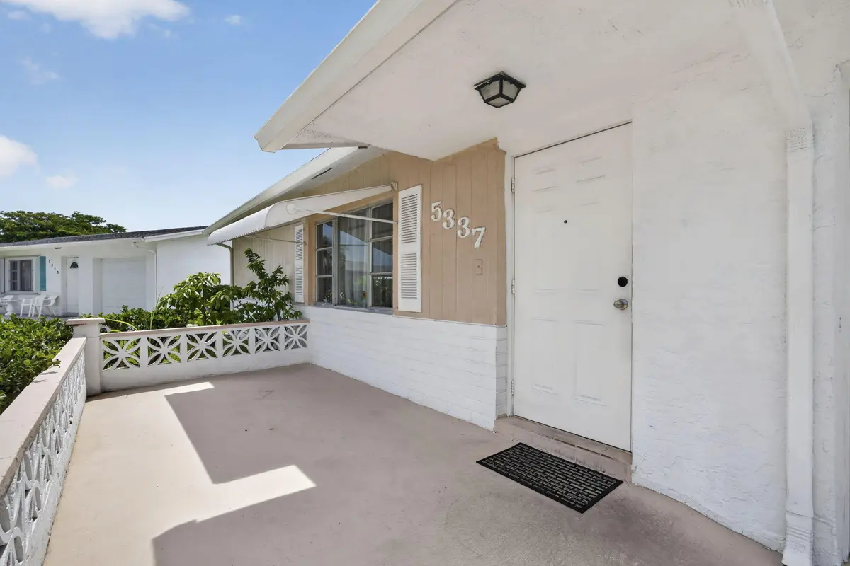 6-web-or-mls-BS1A2416 at 5337 BELLEVILLE Road, West Palm Beach