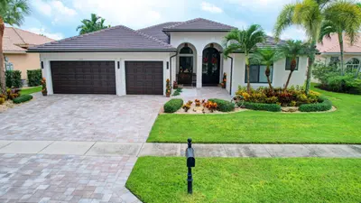 11618 MANATEE BAY Lane, Wellington – sold