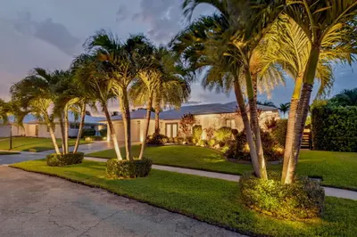 651 Juneberry Court, Boca Raton – sold