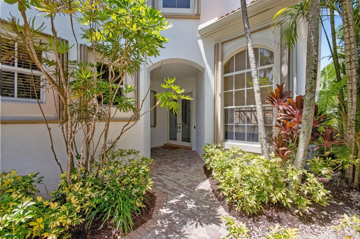Entrance at 219 ANDALUSIA Drive, Palm Beach Gardens