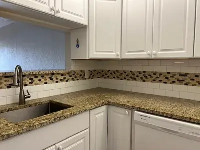 2588 RIVERSIDE Drive 2588, Coral Springs – Condominium for rent