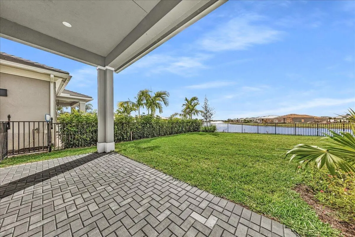 Patio and Yard at 10161 TIMBER CREEK Way, Palm Beach Gardens