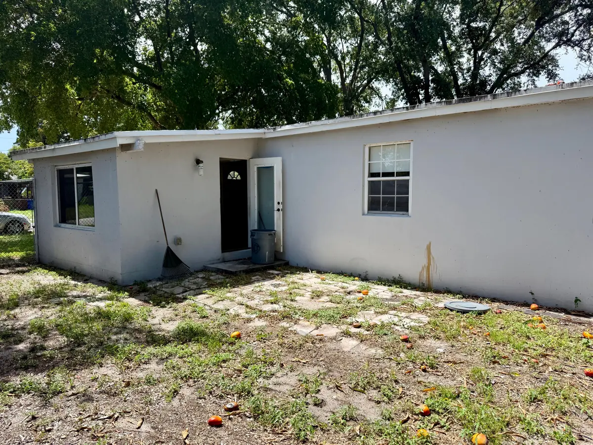 IMG_7633 at 4520 NE 16TH Avenue, Pompano Beach