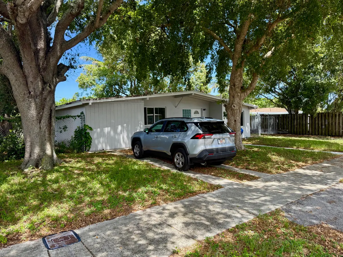 IMG_7637 at 4520 NE 16TH Avenue, Pompano Beach