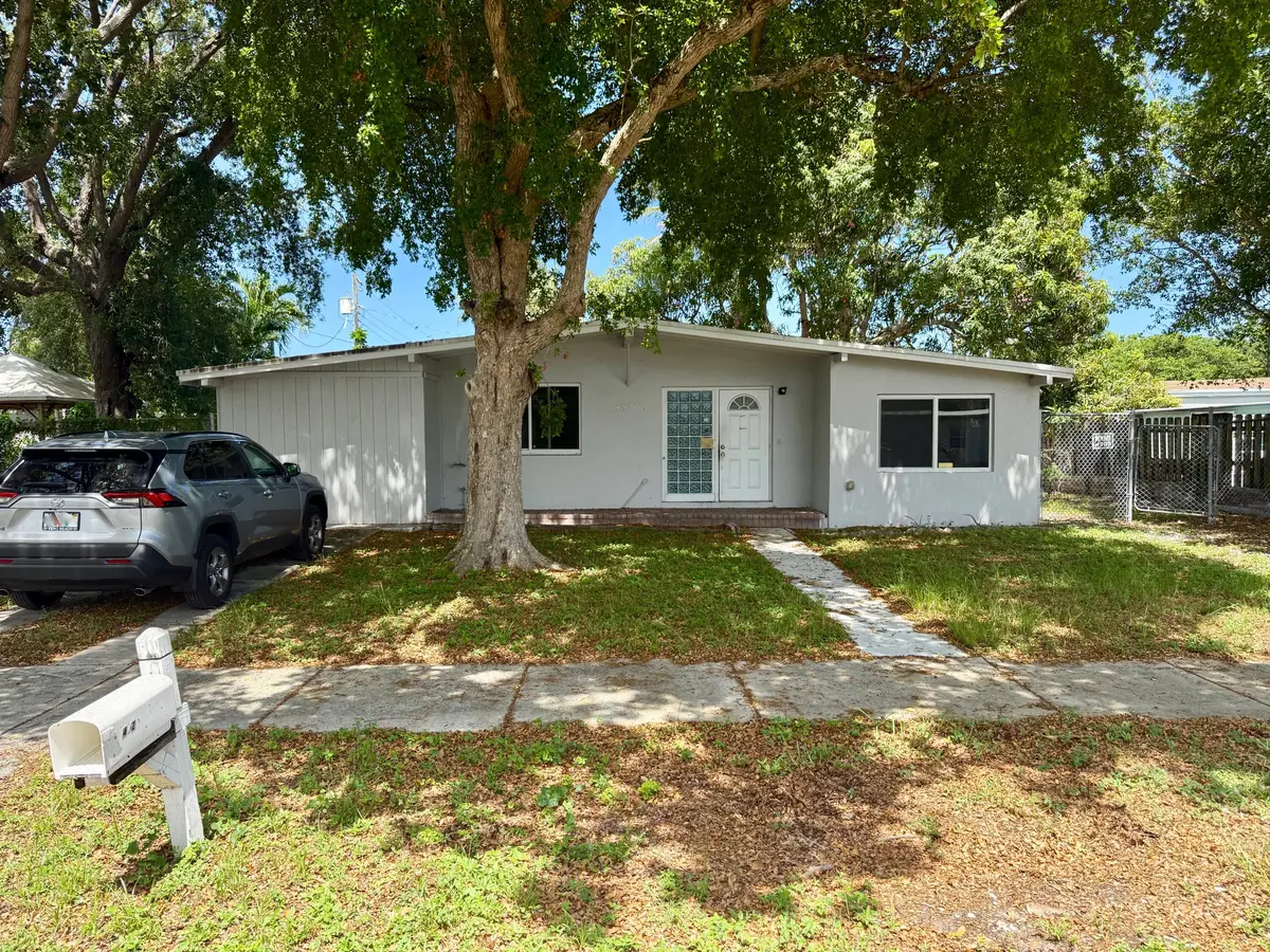 IMG_7638 at 4520 NE 16TH Avenue, Pompano Beach
