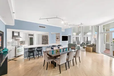 300 SE 5th Avenue PH 8120, Boca Raton – sold