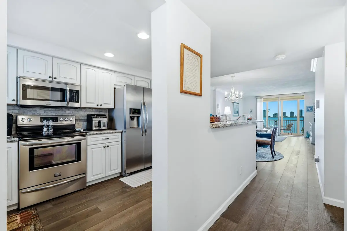 Entry View at 100 Paradise Harbour Boulevard 203, North Palm Beach