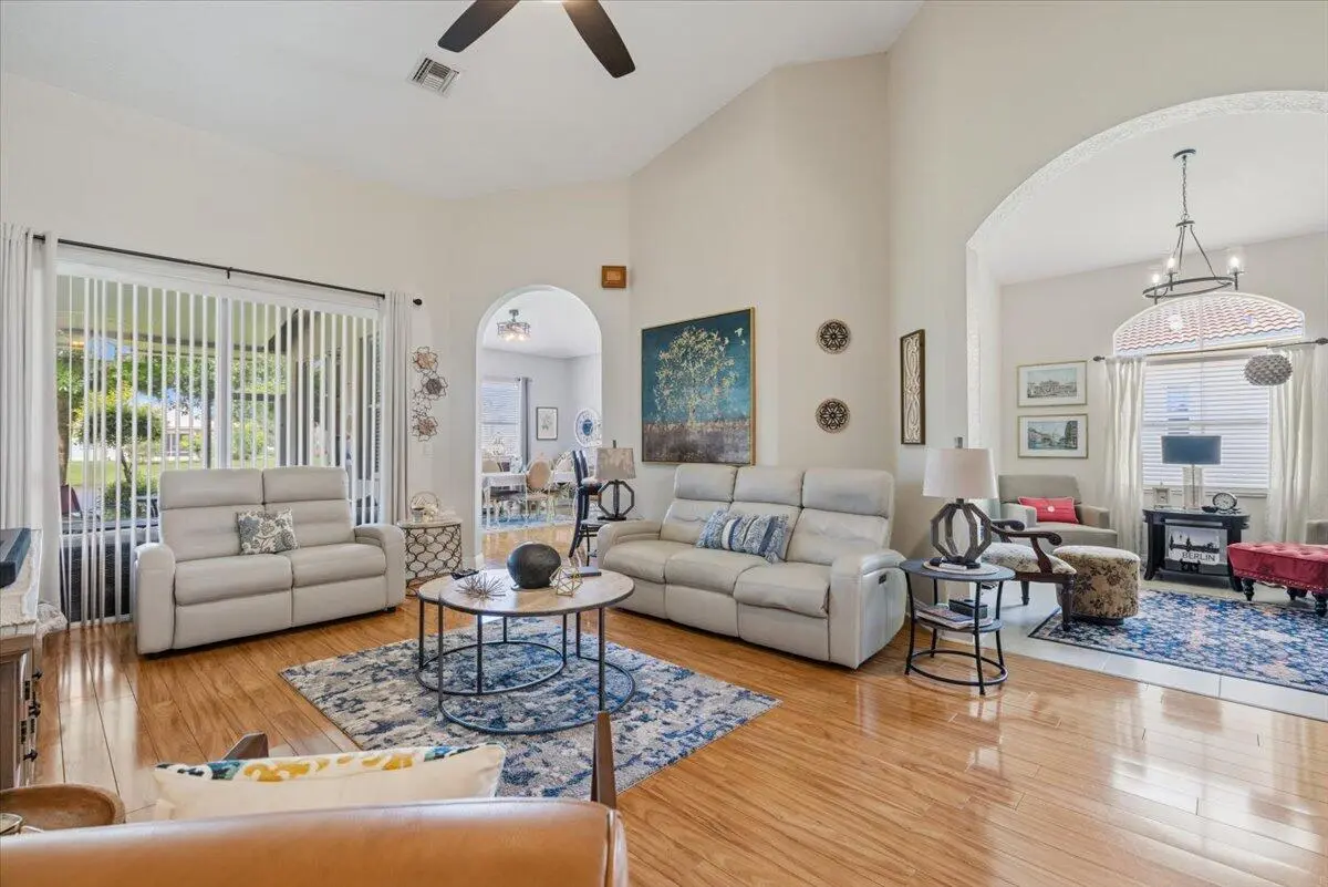 12-0B2A6072 at 5910 Nicole Lane, Fort Pierce