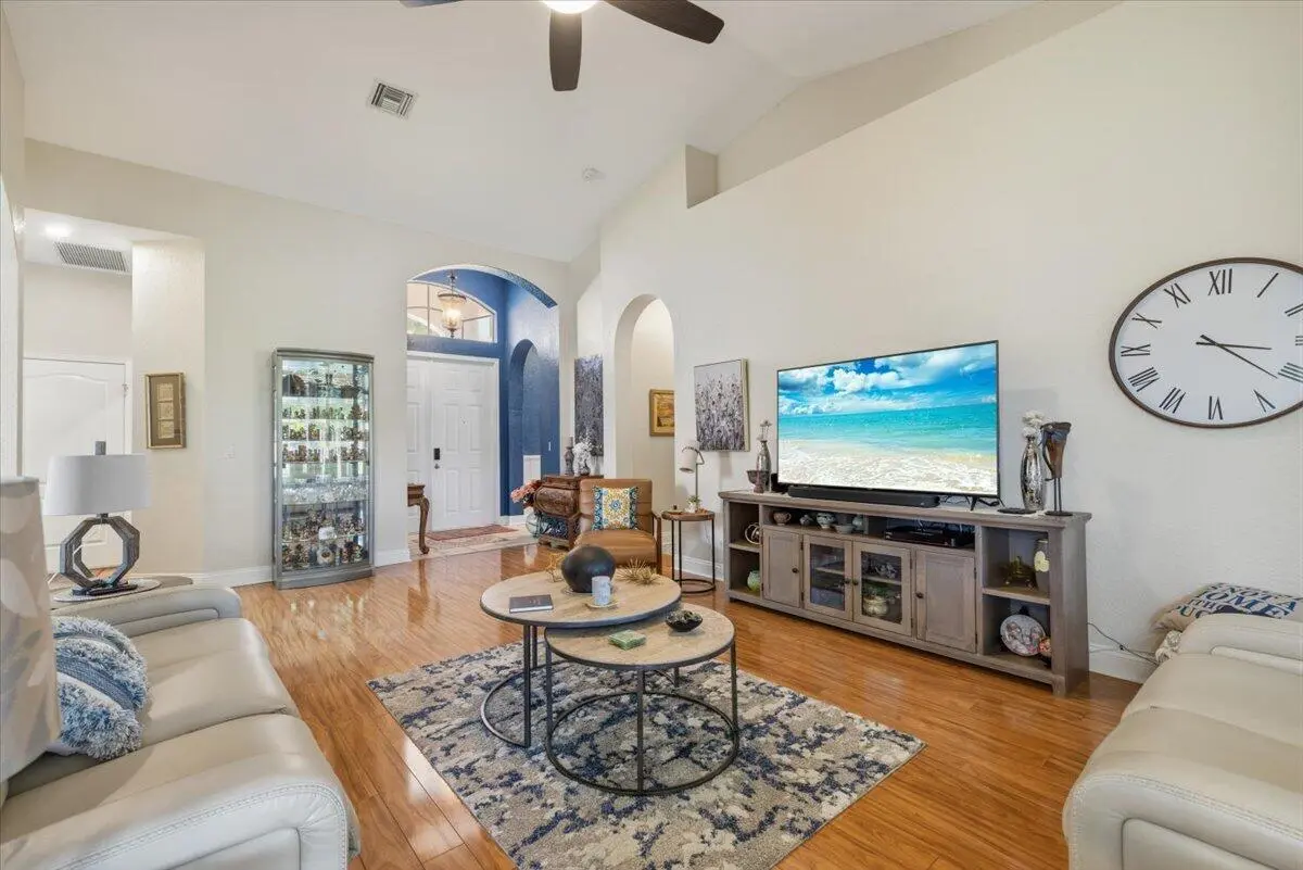 13-0B2A6082 at 5910 Nicole Lane, Fort Pierce