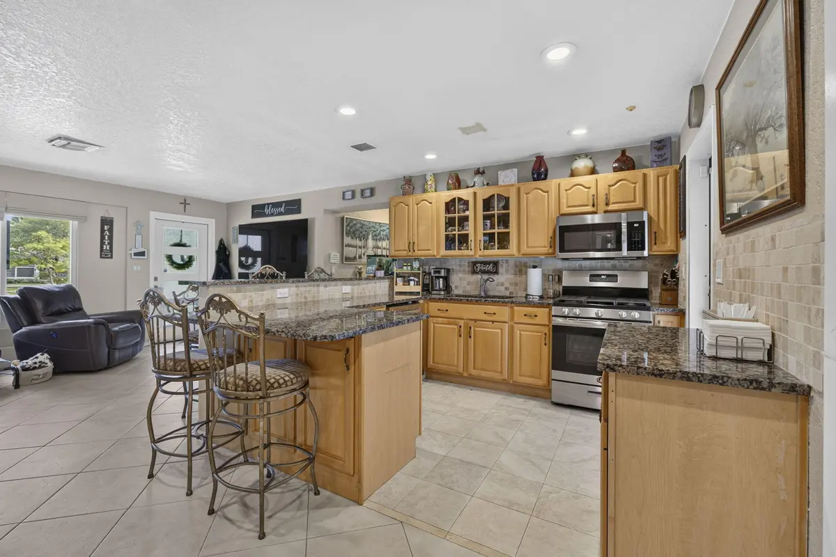 16-web-or-mls-BS1A2019 at 240 GREGORY Road, West Palm Beach