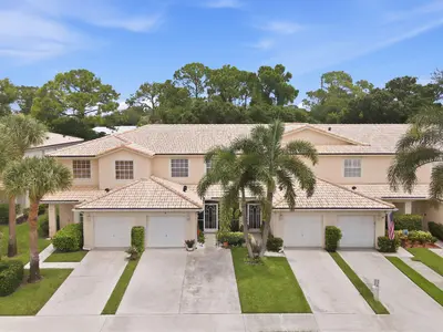 339 Timberwalk Trail, Jupiter – Townhouse for sale
