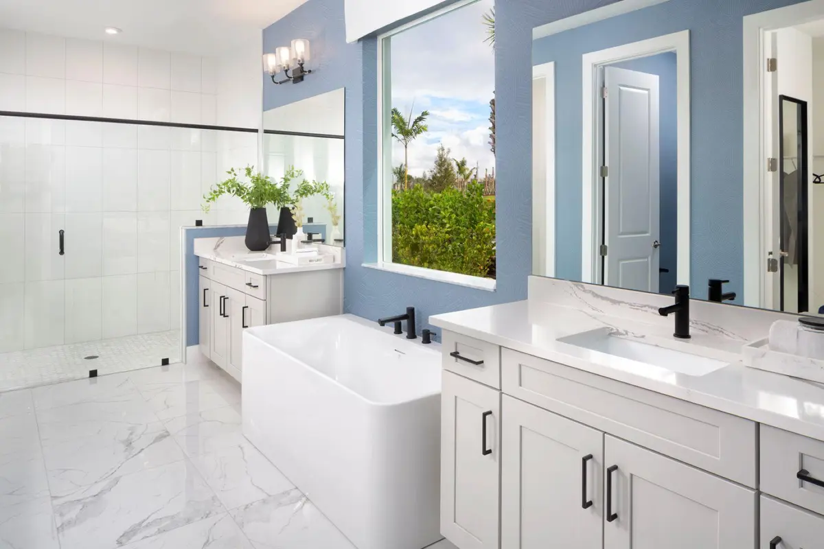 sef_telaro_cn_clarion_ownersbath at 11977 SW Pantone Street, Port St. Lucie