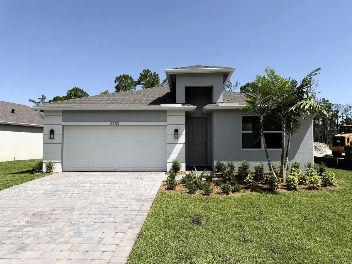 Lot 16 exterior at 6650 SE Park Trace Drive, Stuart