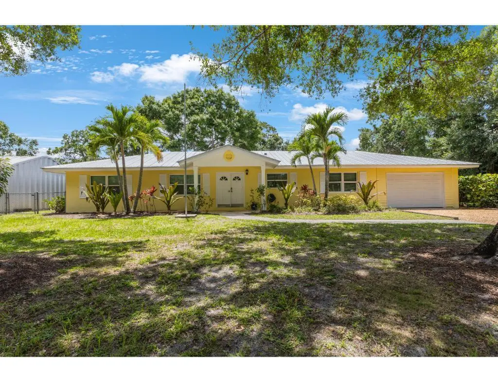 11521 41st Ave VB Front at 1125 41ST Avenue, Vero Beach