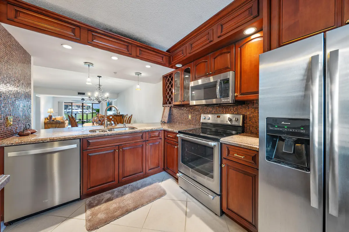 701 Seafarer Cir 103-8 at 701 Seafarer Circle 103, Jupiter
