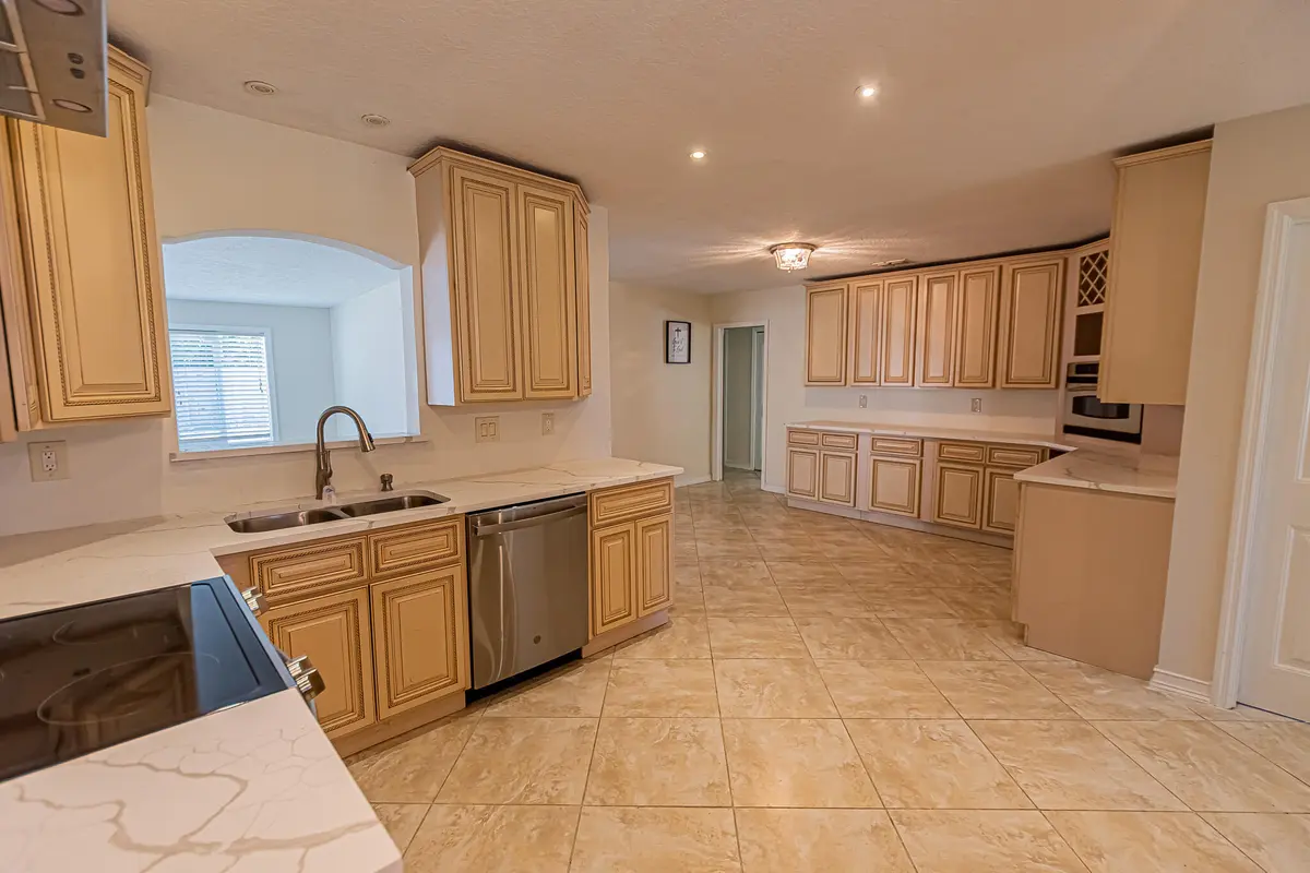 DSC_0258-HDR at 471 SE Lamon Lane, Port St. Lucie