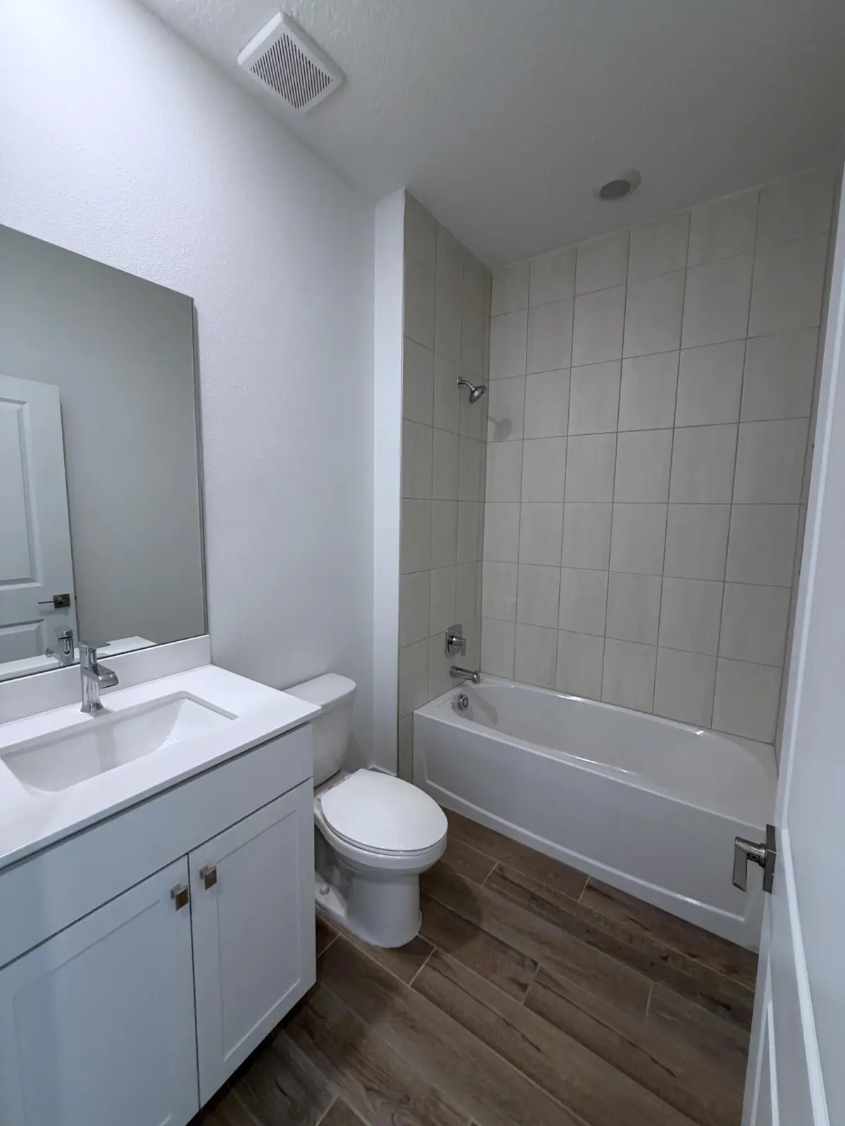 Lot 7 bathroom 2 at 6560 SE Park Trace Drive, Stuart