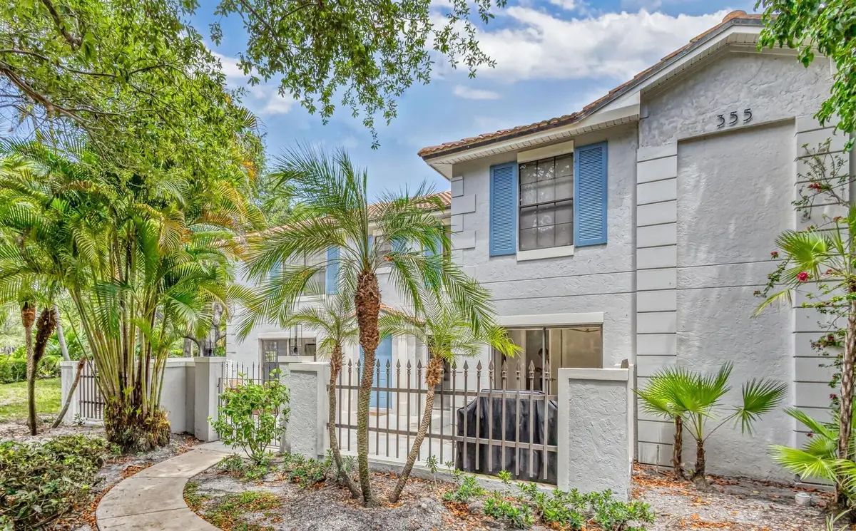 1-web-or-mls-5D1A6220_HDR at 355 Prestwick Circle 4, Palm Beach Gardens