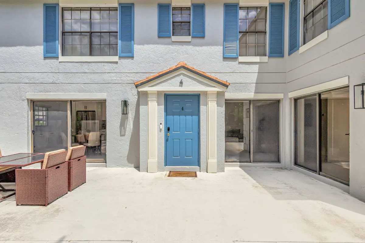 4-web-or-mls-5D1A6235_HDR at 355 Prestwick Circle 4, Palm Beach Gardens