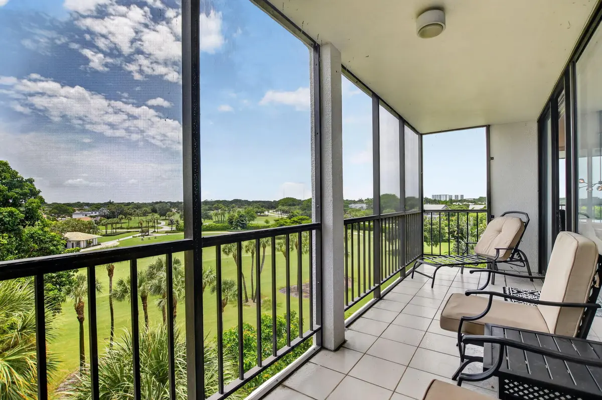 27-web-or-mls-DSC_7395 at 6895 Willow Wood Drive 1065, Boca Raton