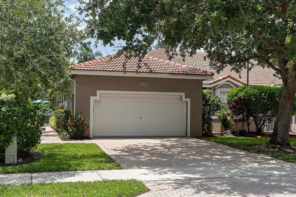 2601 - 1 - 101 at 2901 E Aragon Boulevard 1, Sunrise