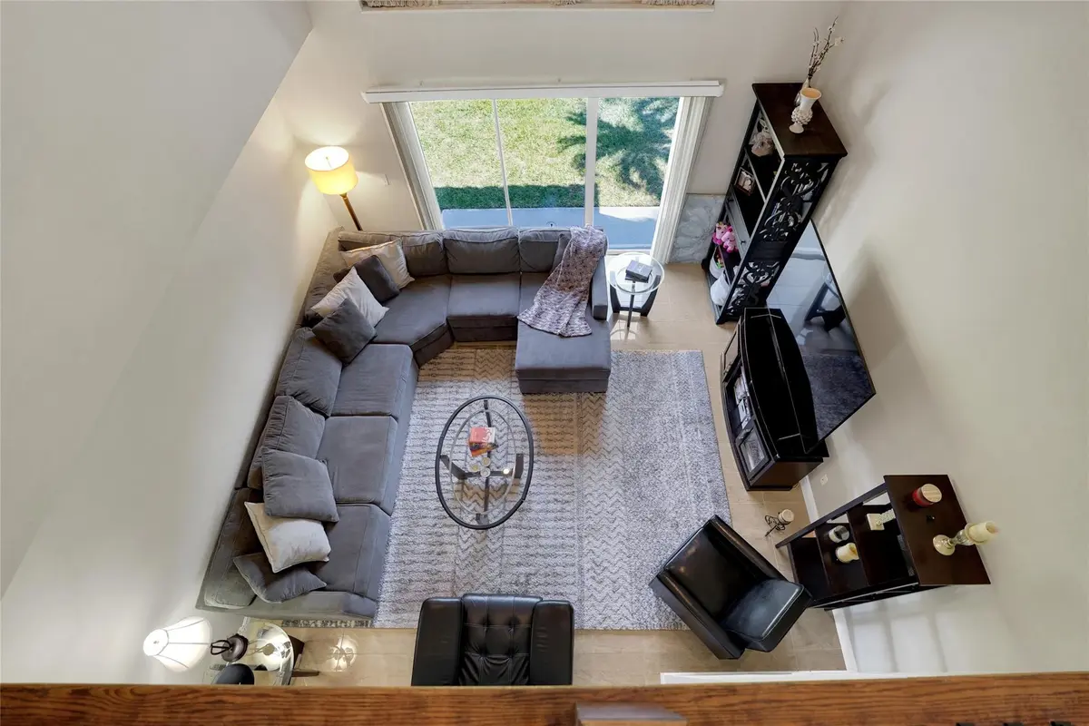 Living at 222 NW 48TH Avenue, Deerfield Beach