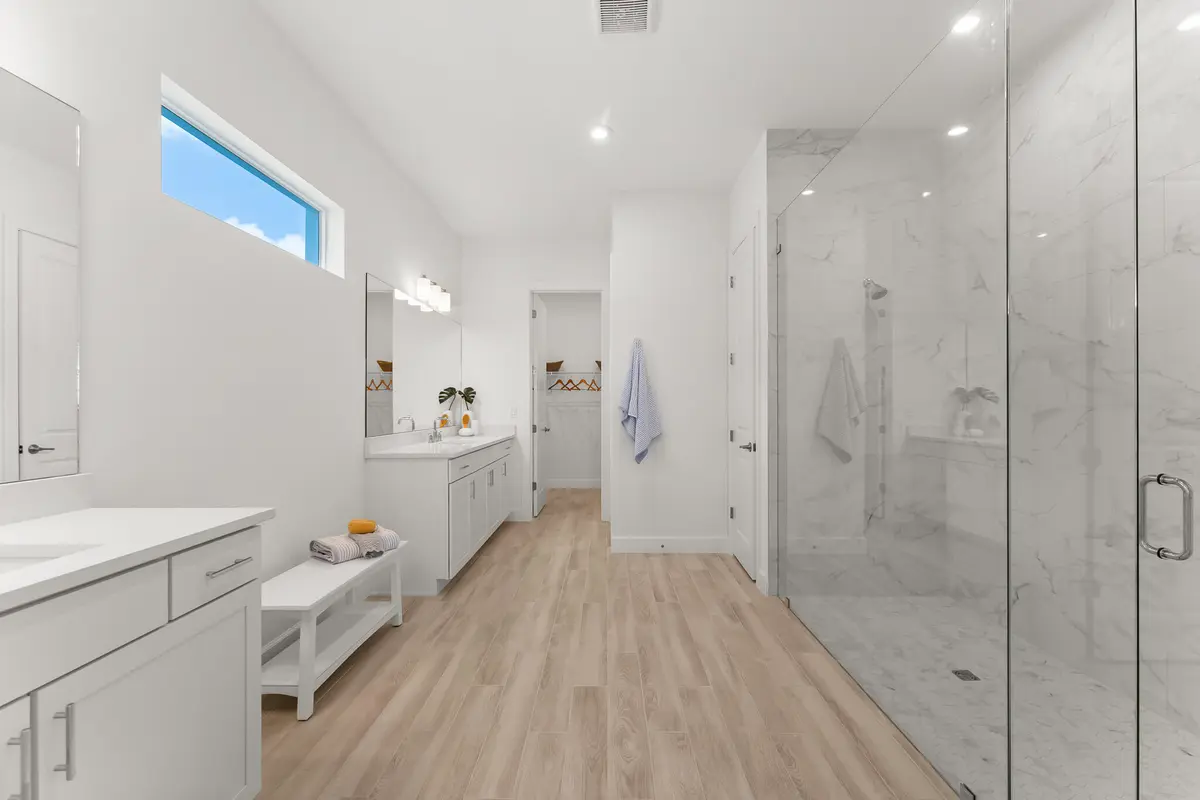 US_SEF_Omni_Lot 116 Staged_Owners Bath at 14547 SW Sarilla Boulevard, Port St. Lucie