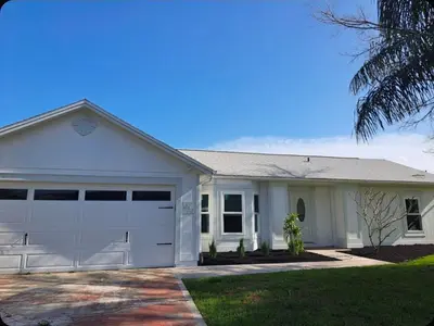 1032 SW Mataro Avenue, null – sold