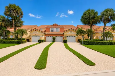 17050 EMILE Street 2, Boca Raton – Condominium for sale