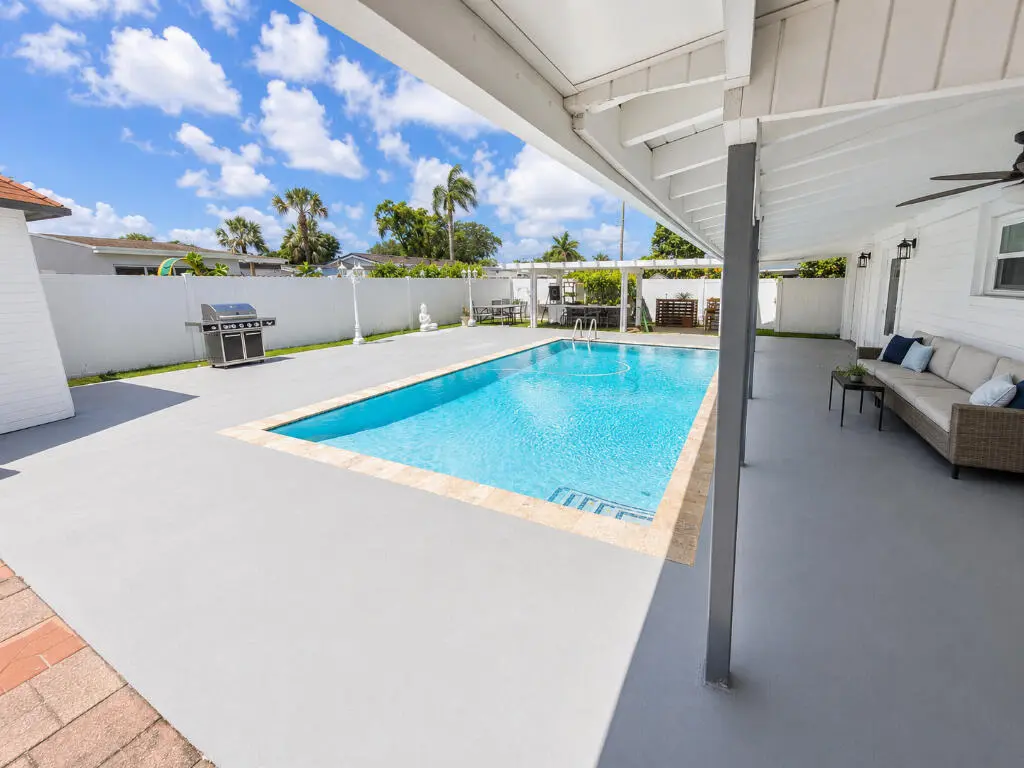 42425_03_image-191682_07.17.2026 at 7120 SW 13TH Street, Pembroke Pines