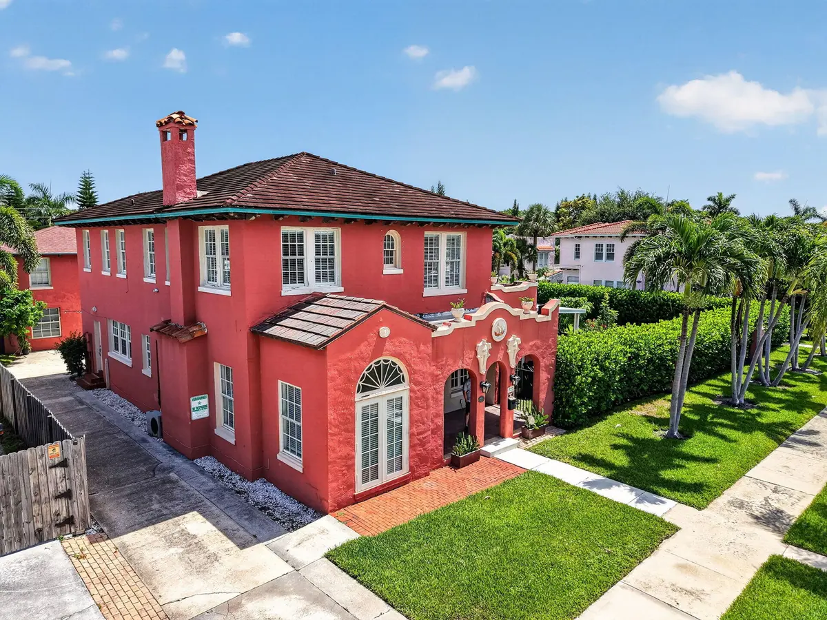 18-web-or-mls-DJI_20260713114531_0341_D at 227 Foresteria Drive, Lake Park