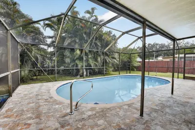8968 SW 52nd Place, Cooper City – Single Family Residence for sale