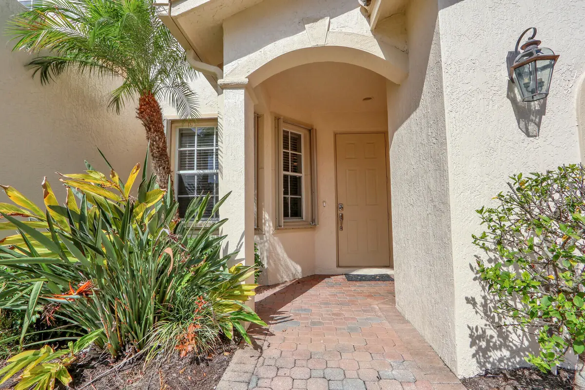 02_Image_2_mls at 8123 CARNOUSTIE Place, Port St. Lucie