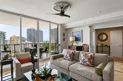 100 S Birch Road 1103f, Fort Lauderdale – Condominium for sale