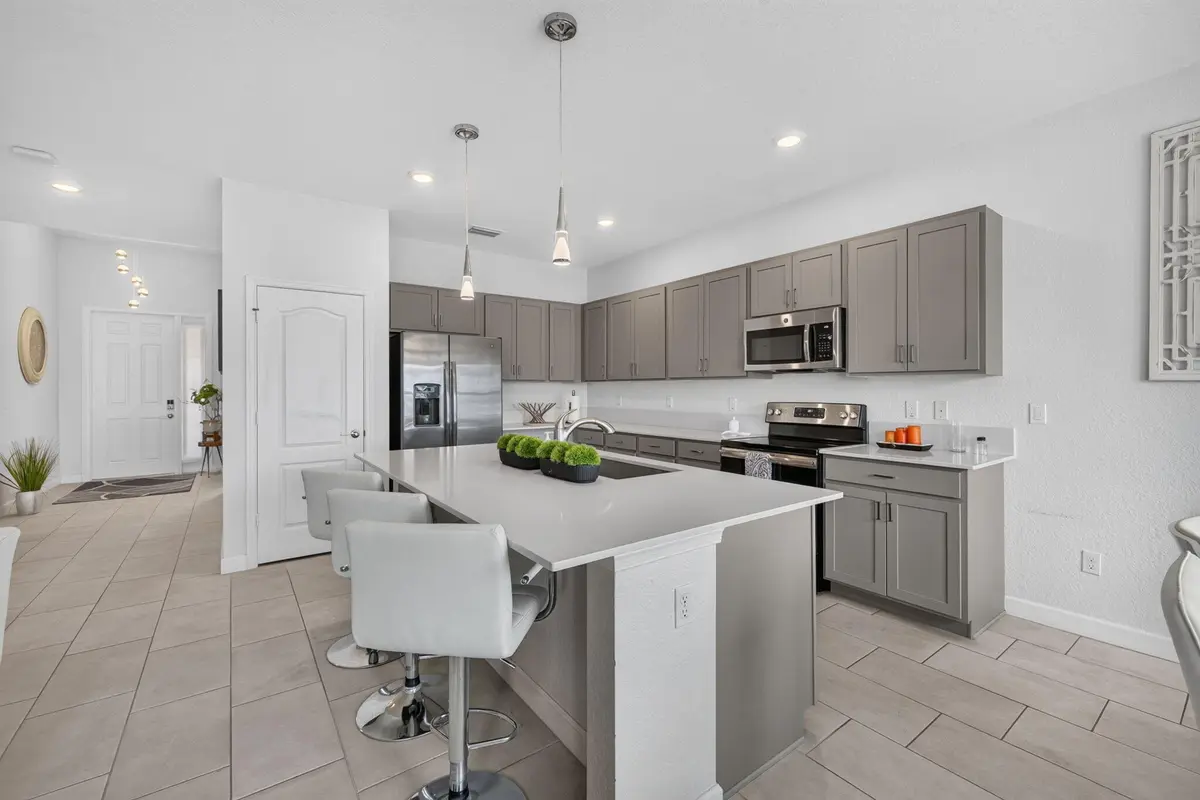 9-web-or-mls-3A5A4046 at 4206 BIRKDALE Drive, Fort Pierce