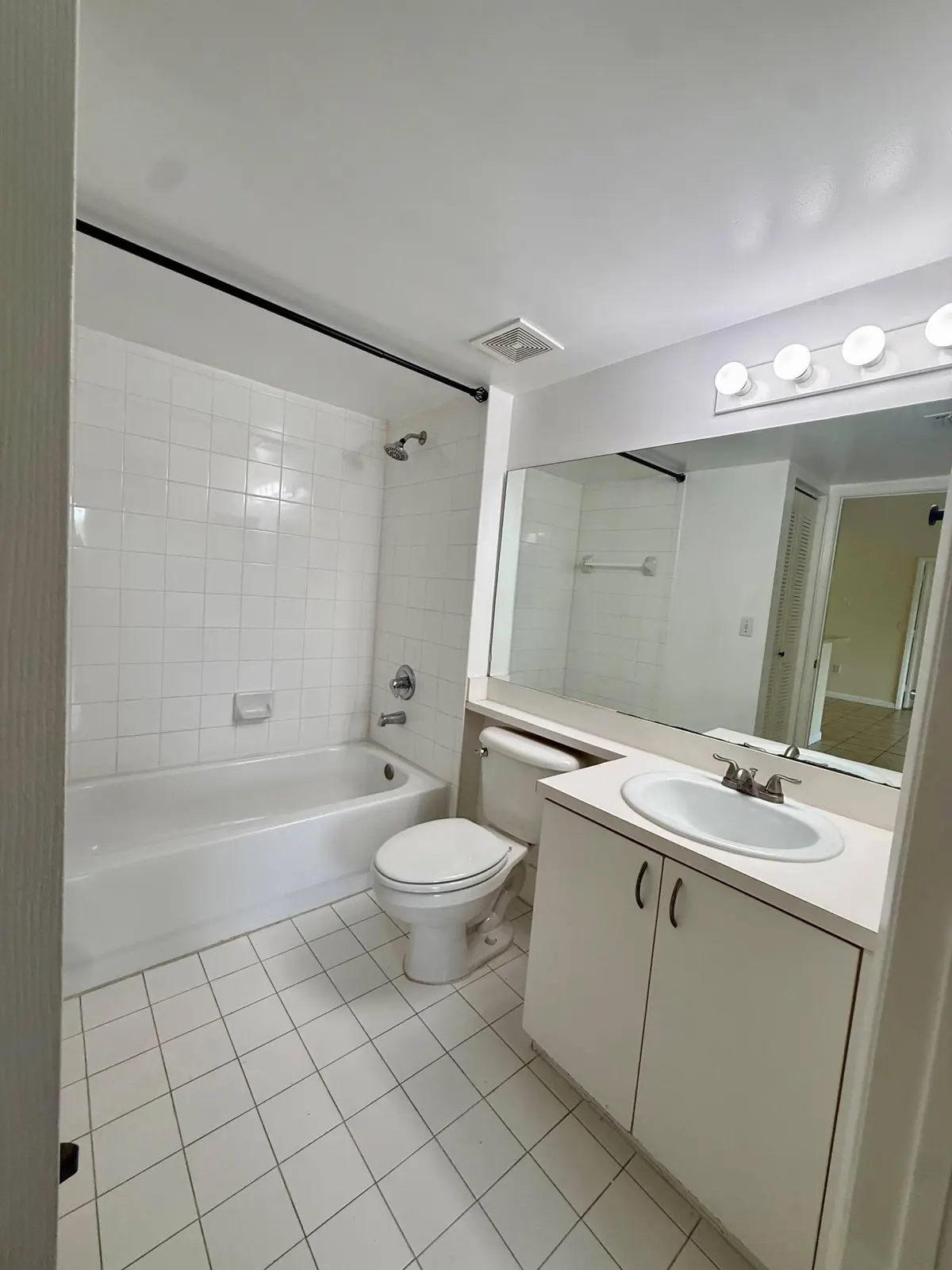 WhatsApp Image 2026-07-09 at 09.55.34 (6 at 3840 Lyons Road 305, Coconut Creek