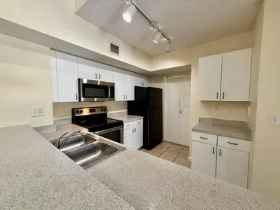 3840 Lyons Road 305, Coconut Creek – leased