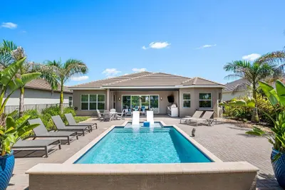 12818 SW Sea Goddess Lane, Port St. Lucie – Single Family Residence for sale
