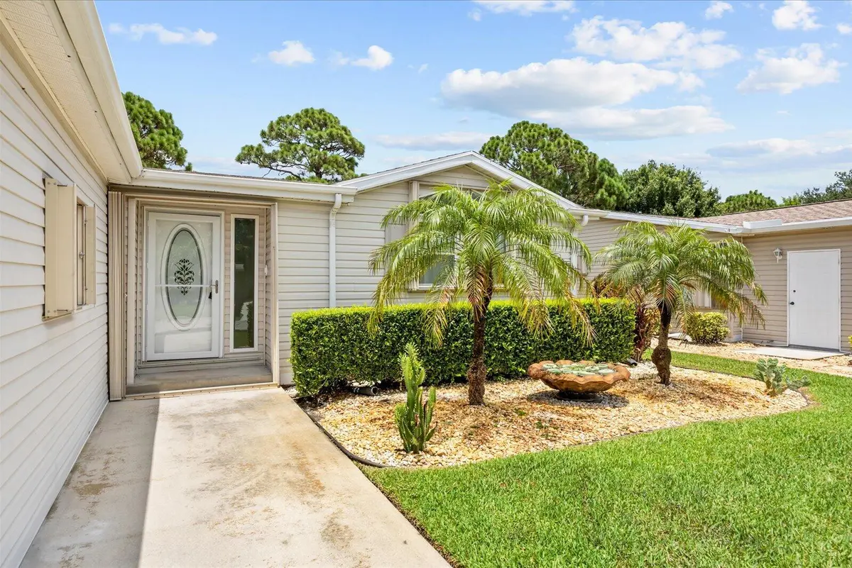 03-red in-28 at 3408 Red Tailed Hawk Drive, Port St. Lucie
