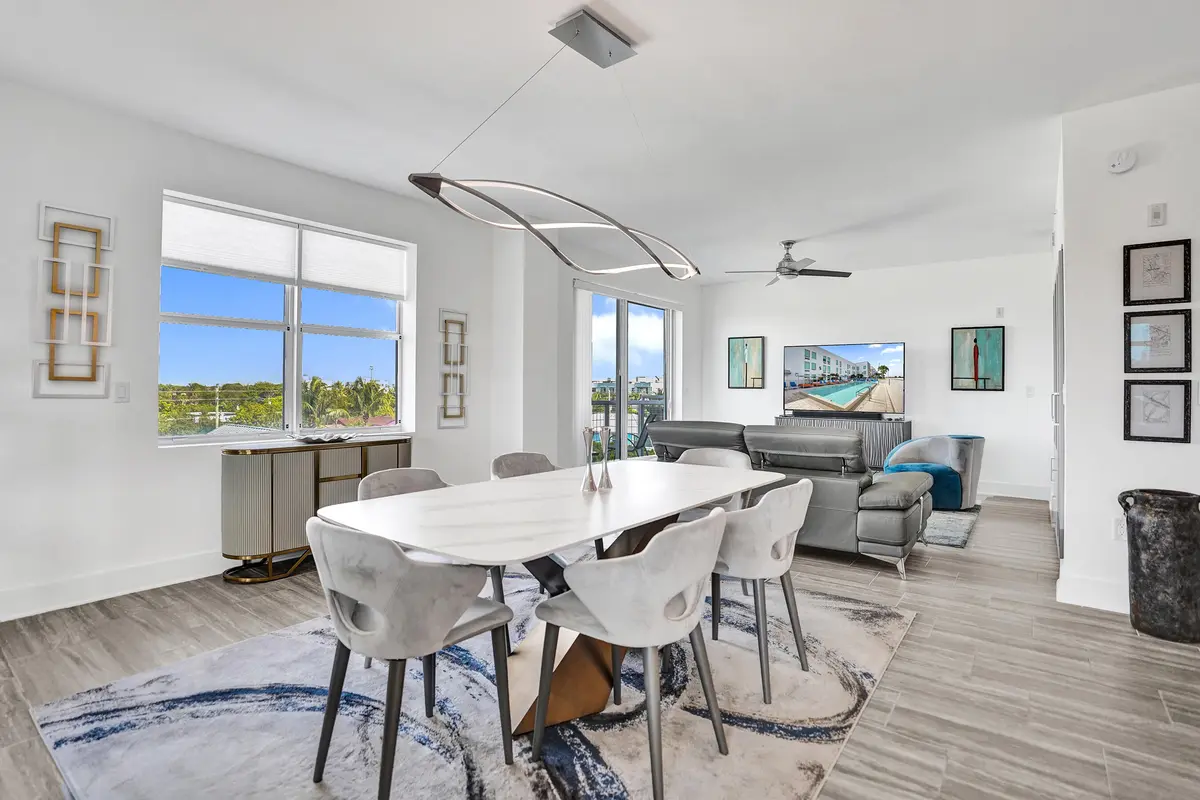 DSC01373 at 236 SE 5th Avenue 312, Delray Beach