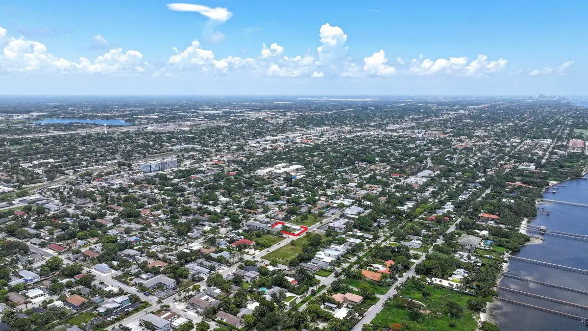 002_Cunningham.2 at 1001 S FEDERAL Highway, Lake Worth Beach