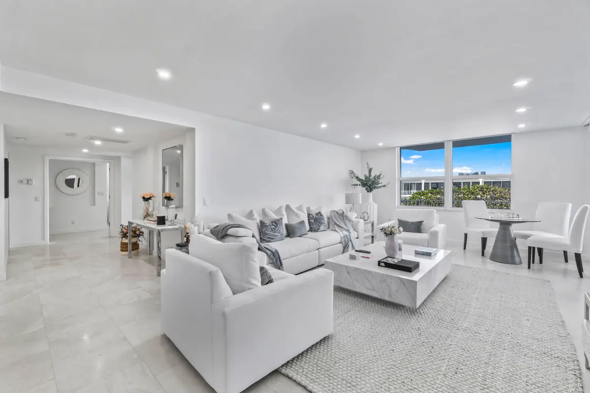 008-2295SouthOceanBoulevard-425-PalmBeac at 2295 S Ocean Boulevard 425, Palm Beach