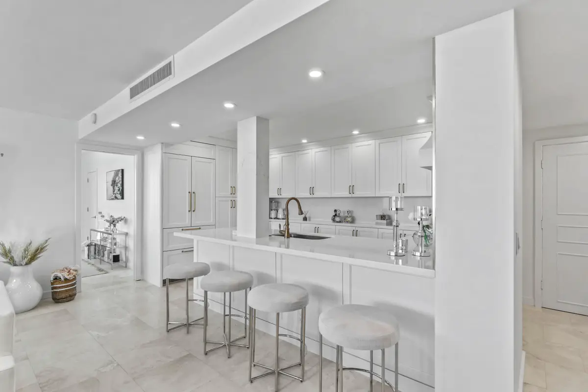 003-2295SouthOceanBoulevard-425-PalmBeac at 2295 S Ocean Boulevard 425, Palm Beach