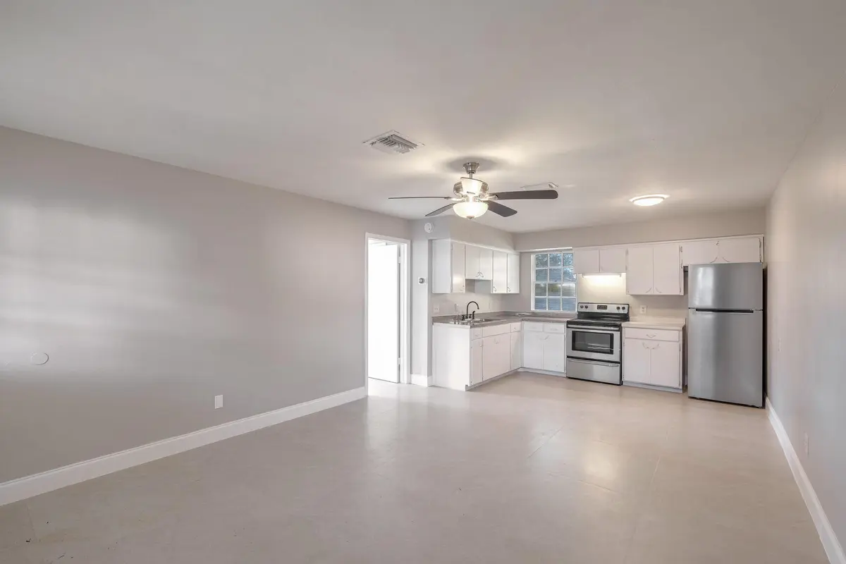 _03-0006--0006 at 3147 Naylor Terrace, Fort Pierce