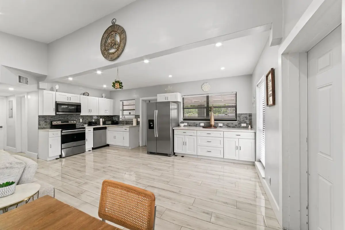 Kitchen2 at 371 Kentucky Avenue, Fort Lauderdale